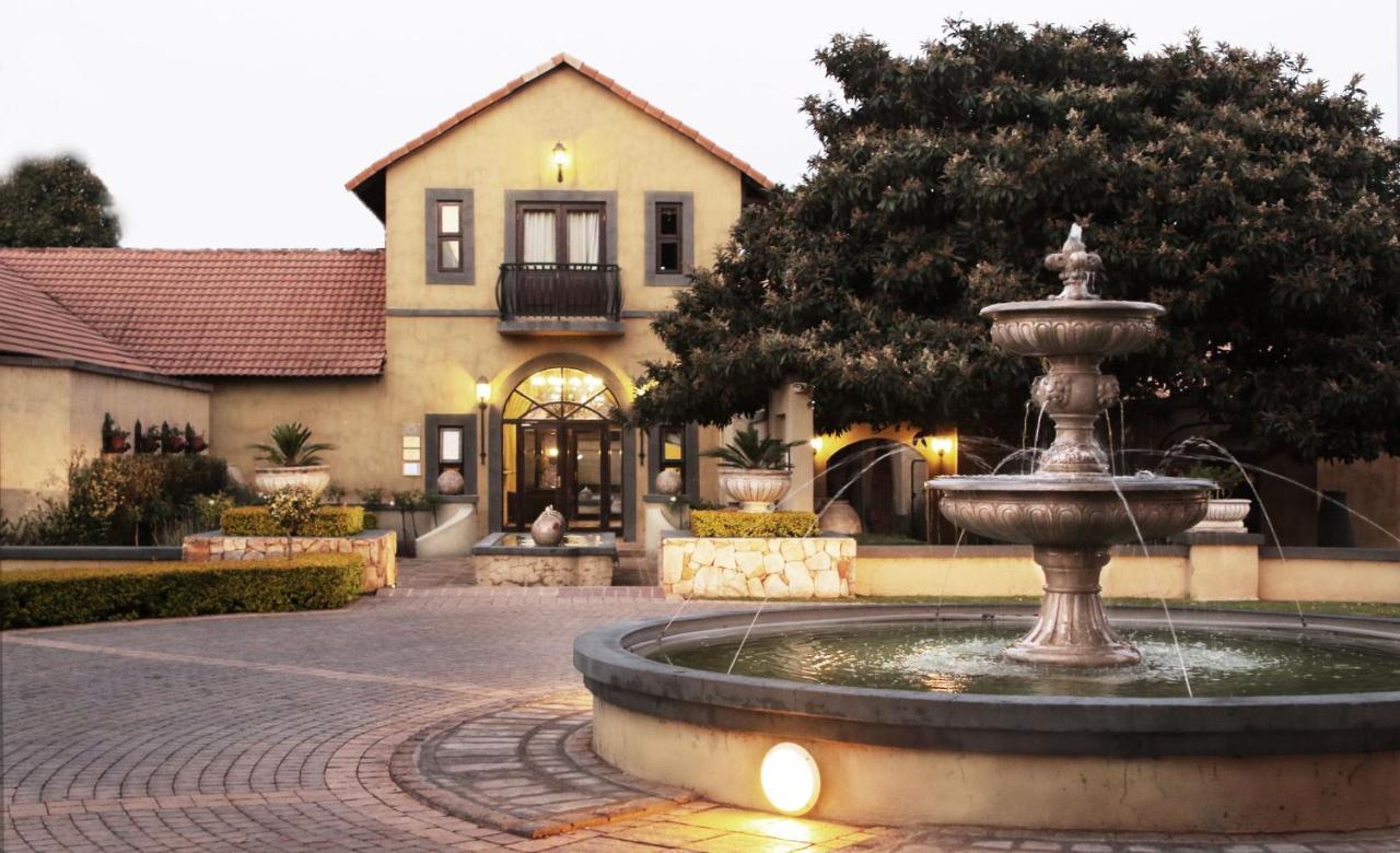 Accolades Boutique Venue Hotel Midrand Exterior photo