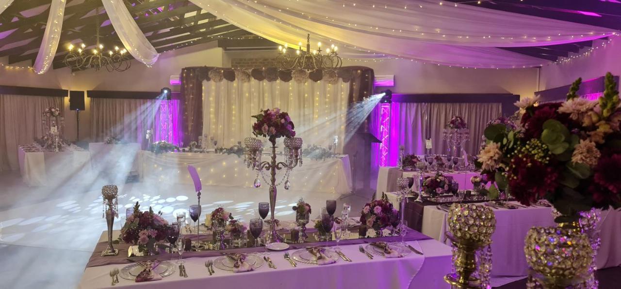 Accolades Boutique Venue Hotel Midrand Exterior photo