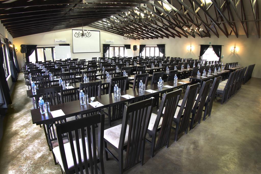 Accolades Boutique Venue Hotel Midrand Exterior photo